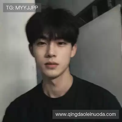 仲灵楚